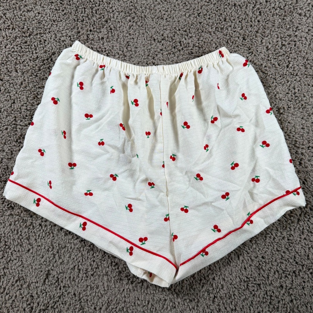 Cherry Pajama Set Short Sleeve Shorts Medium sleepwear retro red
PJs cottagecore - Picture 12 of 15